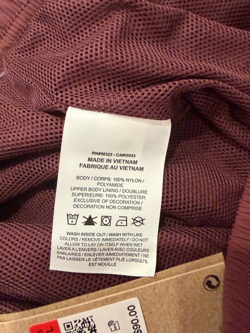 Nike Women’s Sportswear Essential Woven High-Waisted Wide-Leg Pants Maroon Large - Picture 4 of 12
